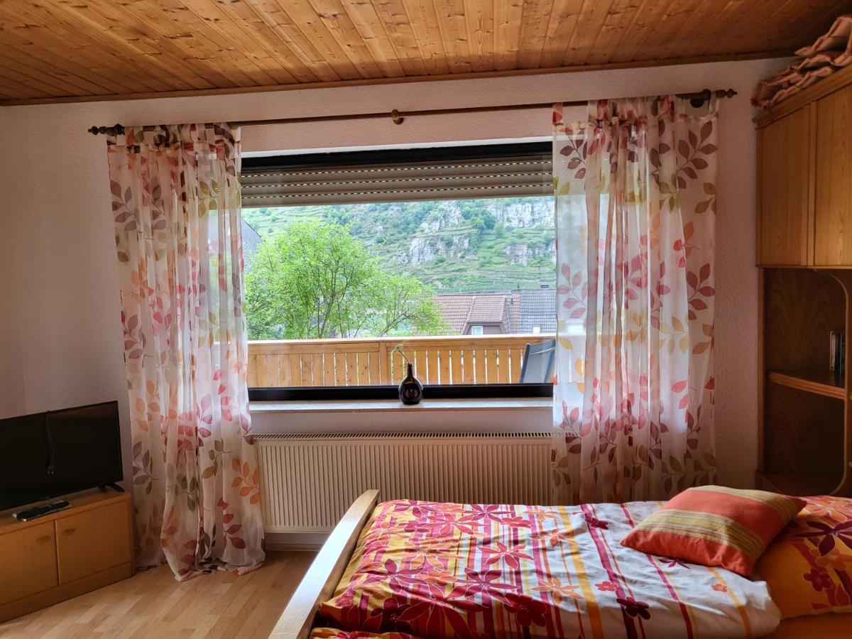 Kestert Ferienwohnung Zum Rheinblick מראה חיצוני תמונה